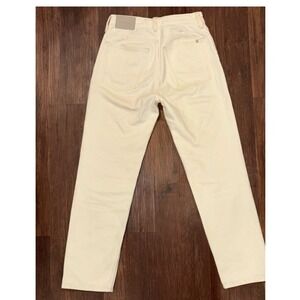 Everlane Minimalist‎ Relaxed Straight Jean Capsule Wardrobe Cream Off White Ecru